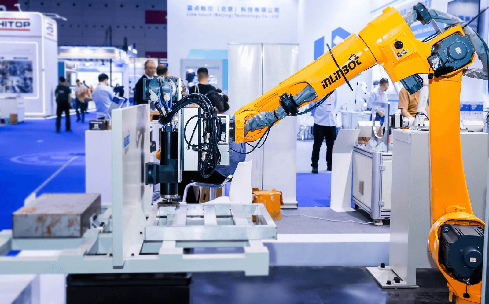 Collaborative Robots in Precision Post-Processing: Use Cases and ...